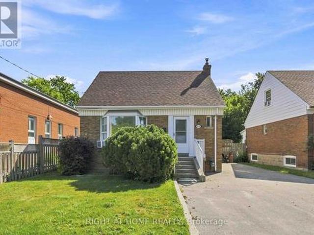 1351 Warden Avenue, Toronto, ON, M1R 2R9 house for sale | Listing ID E13827 | Royal LePage