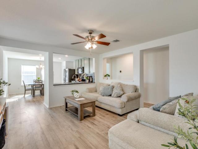 13521 Abigail Adams St