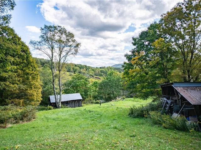 1352 County Highway 16