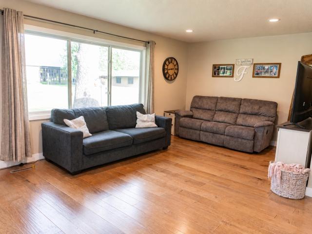 1352 E 3rd Street