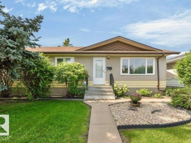 1352 Street Nw, Edmonton, AB, T5E 3R1 house for sale | Listing ID E4505 | Royal LePage