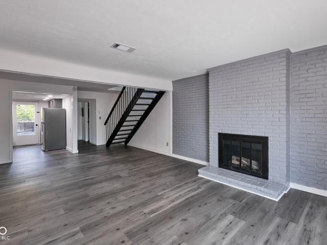 1352 Tishman Lane