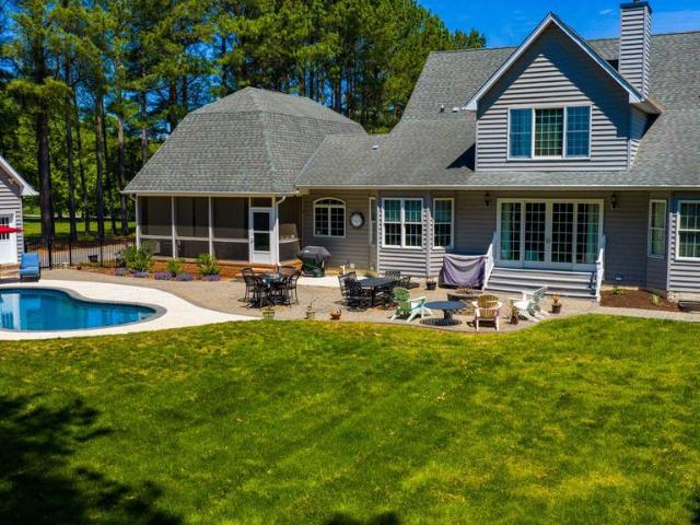 13532 Rustling Oaks Drive