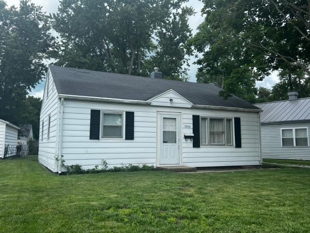 1353 Fairlawn Drive