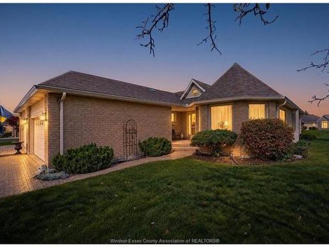 1353 Imperial Crescent, Windsor, ON, N9G 2T6 house for sale | Listing ID 26025 | Royal LePage