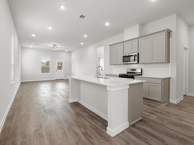 1353 Ravenna Place