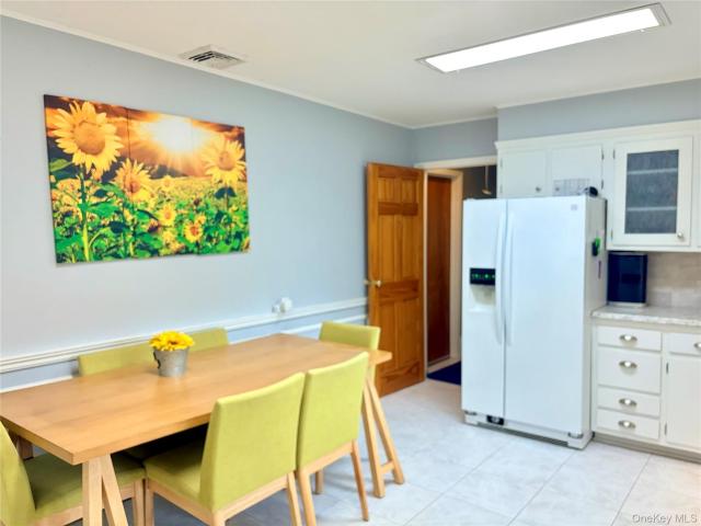 1353 Route 6