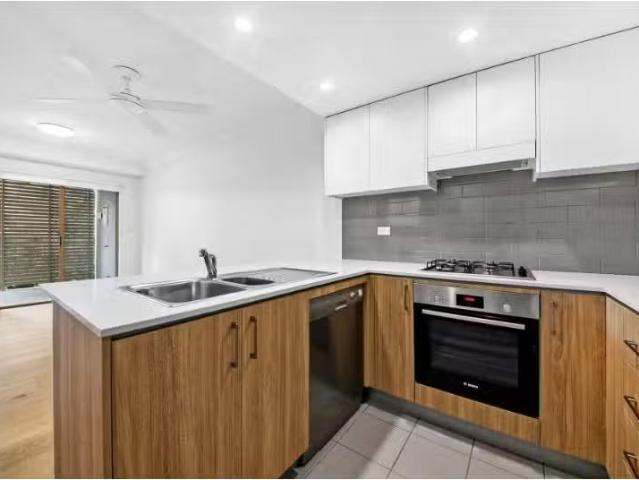 13/5 Carousel Close, Cromer Apartment for rent Listed by Lind.