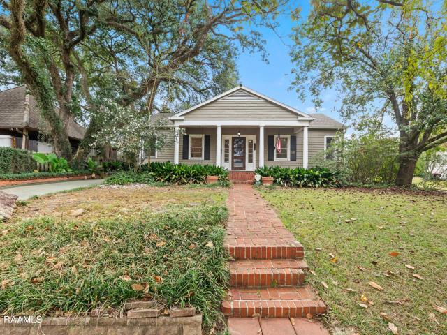 135 Clark Ct, Lafayette, LA 70503 | MLS #2500005