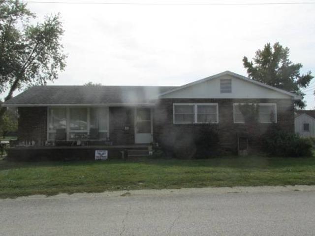 135 Akin St, Lawrenceville, IL 62417