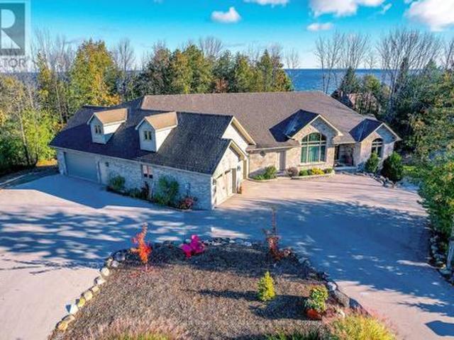 135 Algonquin Drive, Meaford, ON, N4L 0A7 house for sale | Listing ID X13561 | Royal LePage