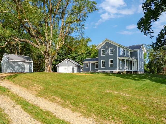 135 Golf View Drive