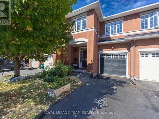 135 Gatespark Private, Ottawa, ON, K2T 1L1 house for sale | Listing ID X13818 | Royal LePage