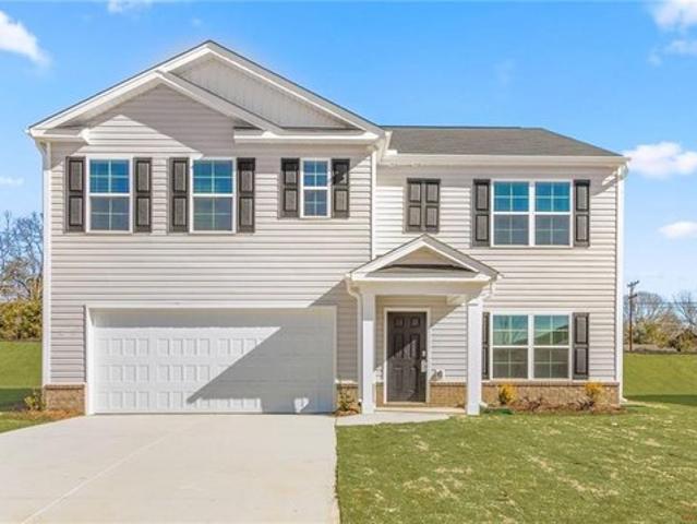 135 Greenbrier Way, Stoneville, NC 27048