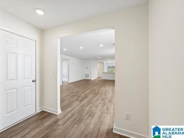 135 Griffin Drive