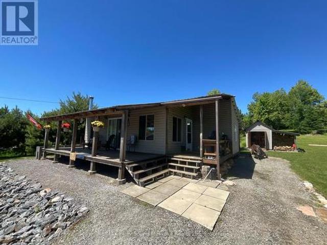 135 Daniel Drive, Parry Sound Remote Area Restoule, ON, P0H 2R0 house for sale | Listing ID X13441 | Royal LePage