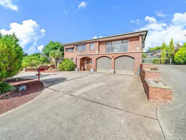 135 Dumas Street, Mckellar, ACT 2617