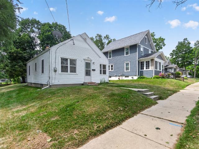135 E Mansion