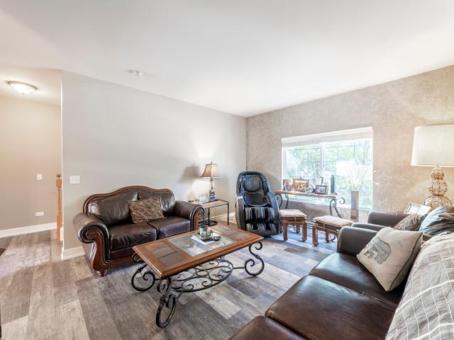 135 Enclave Circle # B