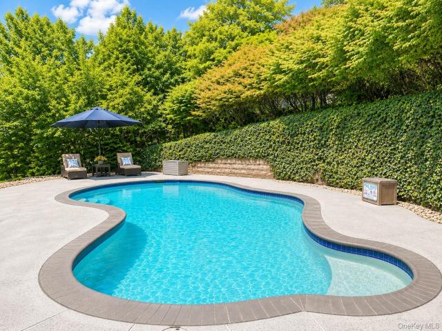 135 Kings Highway