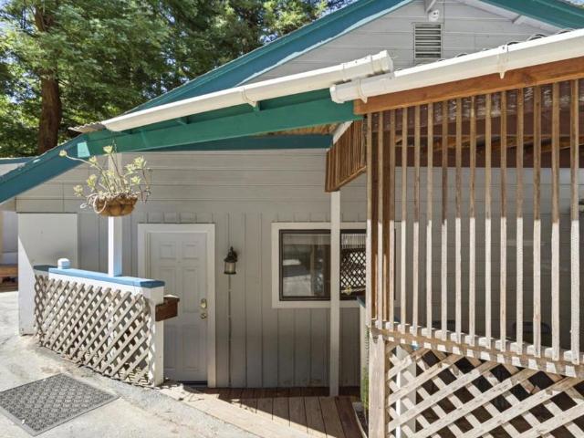 135 Oak Street