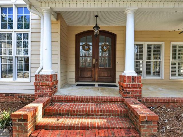 135 Oakland Court