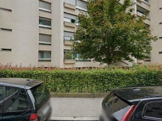 135 m2 apartment for rent in Geneva Cité