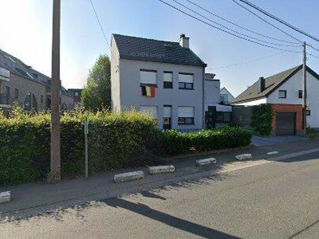 135 m2 apartment for rent in Juprelle