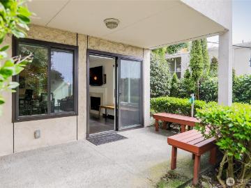 135 N 46th St, Unit 101, Seattle, WA 98103 | MLS #2498