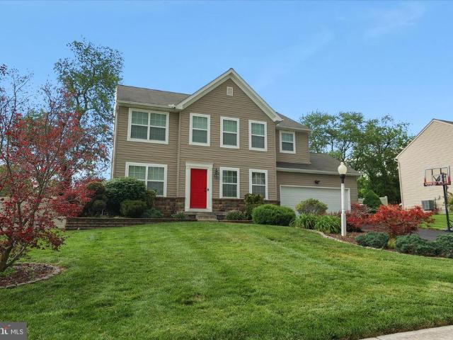 135 Surrey Lane