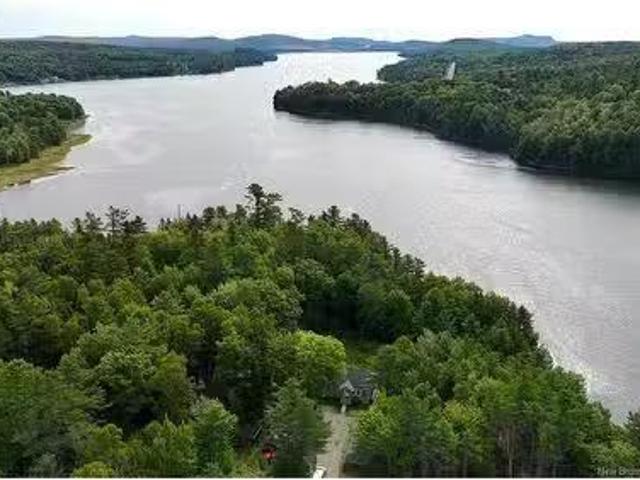 135 Pine Point Rd, Dufferin, NB, E3L 0G7 house for sale Lis.