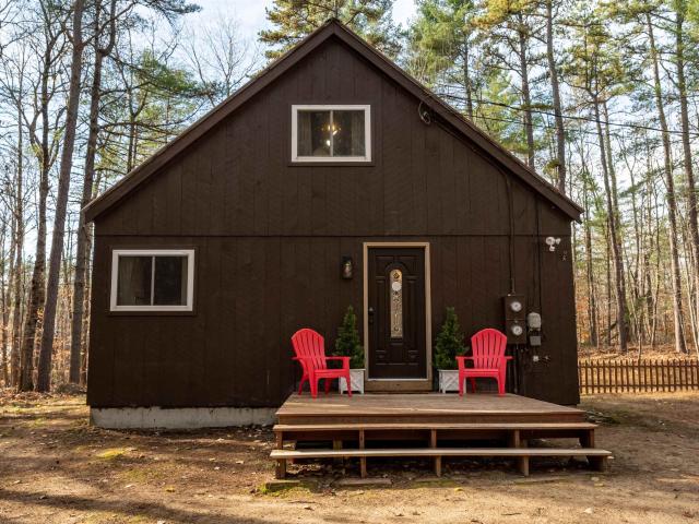135 Pine River Path, Effingham, NH 03882 | MLS #5085
