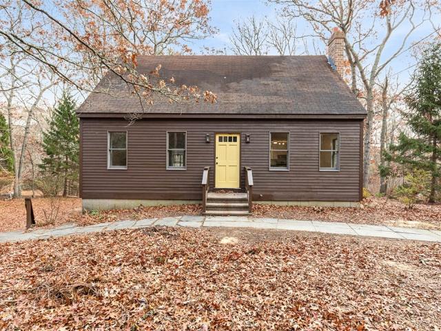 135 Ross Hill Road