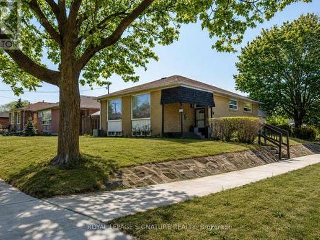 135 Rangoon Road, Toronto, ON, M9C 4P4 house for sale | Listing ID W13421 | Royal LePage