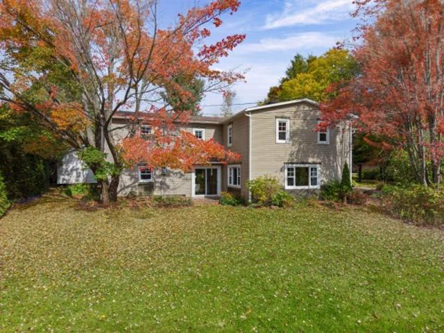 135 Rue Des Patriotes, Ascot Corner, QC, J0B 1A0 house for sale | Listing ID 22106 | Royal LePage