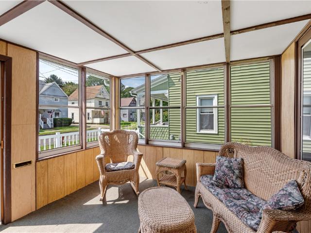 135 Thacher Street