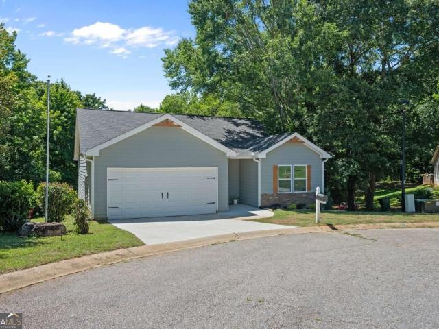 135 Tyrus Lane