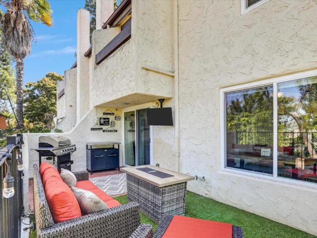 1364 Tanager Ln
