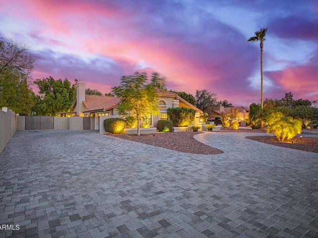 13653 N 69TH Drive