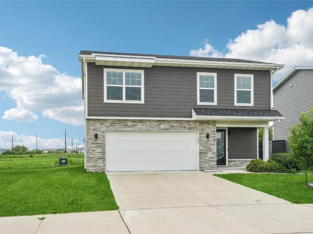 1365 SE Parkview Crossing Drive