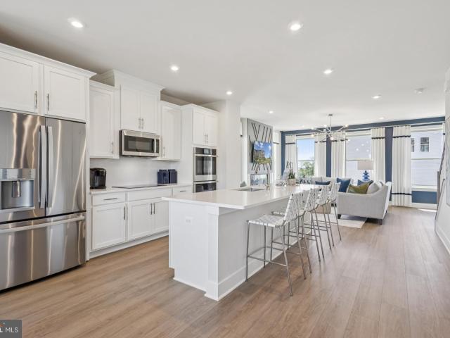 13668 Cobble Loop, Woodbridge, VA 22193 | MLS #VAPW2122