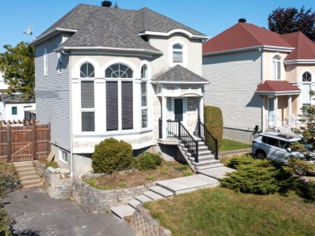 1366 Av. Des Nénuphars, Laval Sainte Dorothée, QC, H7Y 2C6 house for sale | Listing ID 27422 | Royal LePage