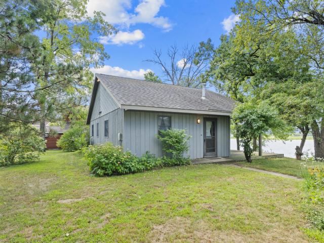 1366 S River Road