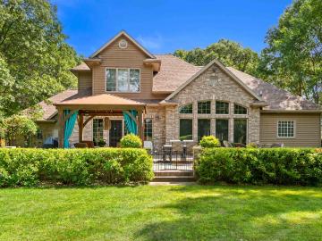 1366 Sawgrass Dr, Nekoosa, WI 54457 | MLS #2019