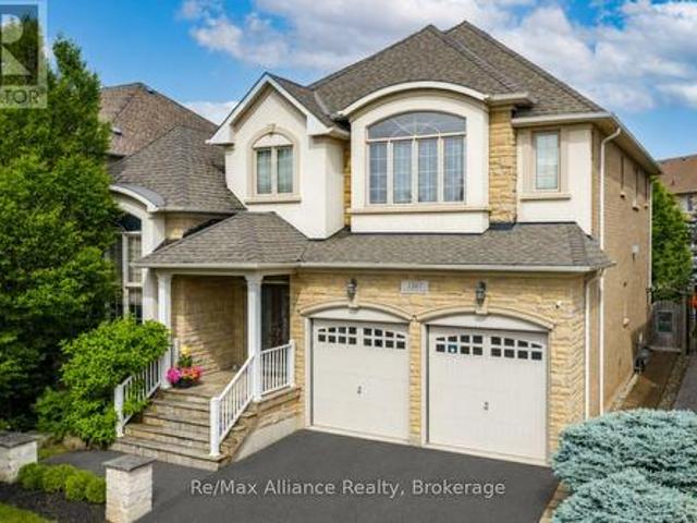 1367 Arrowhead Road, Oakville Jc Joshua Creek, ON, L6H 0C5 house for sale | Listing ID W13795 | Royal LePage
