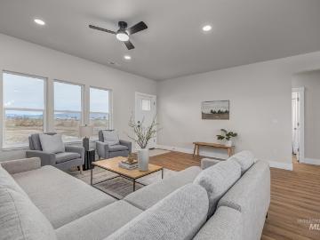 1367 Hansen Road