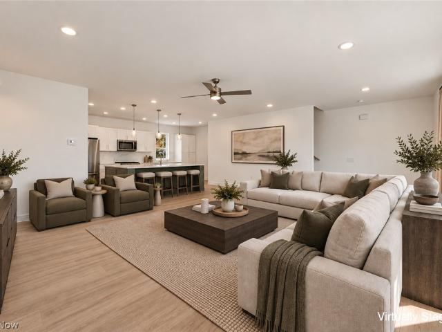 1367 W 74th Street