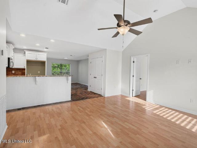 13687 Lawton Lane