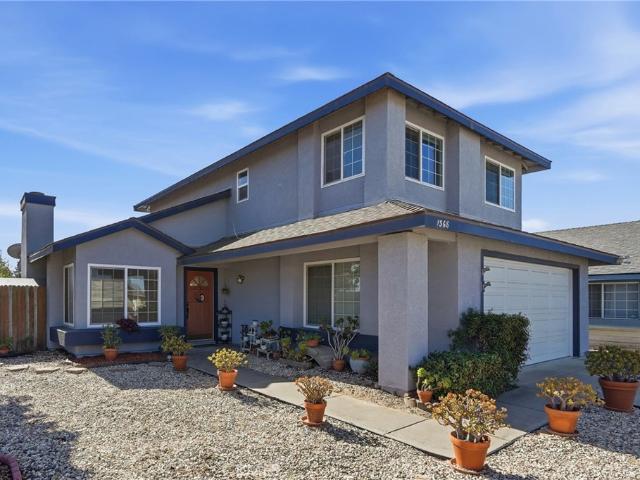 1368 E Foster