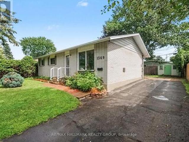 1369 Duford Drive, Ottawa, ON, K1E 1E3 house for sale | Listing ID X13722 | Royal LePage